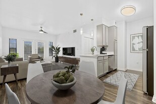 Midtown Urban in Arlington, TX - Building Photo