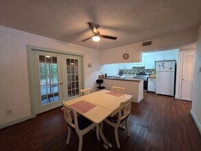 2721 N M St in Pensacola, FL - Building Photo - Building Photo