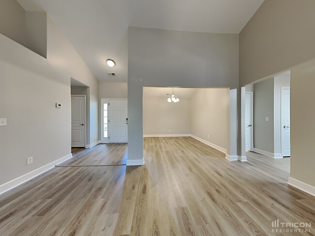275 Galway Ln in Hampton, GA - Building Photo - Building Photo