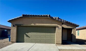 2455 Tapatio Dr in Bullhead City, AZ - Building Photo