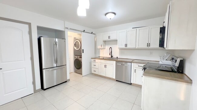 property at 7694 Dunmore Rd