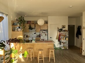 244 Selby St in Nanaimo, BC - Building Photo - Building Photo