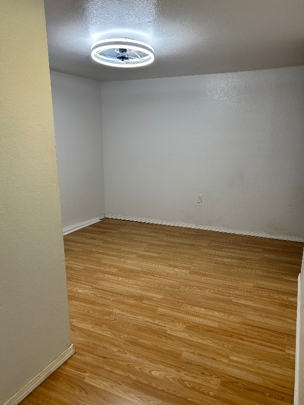 21401 W Hammond Dr in Porter, TX - Foto de edificio - Building Photo