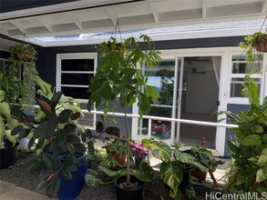 1259 Akiahala St in Kailua, HI - Building Photo - Building Photo
