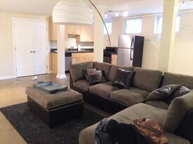 80 Frankfort St, Unit #B in Boston, MA - Building Photo