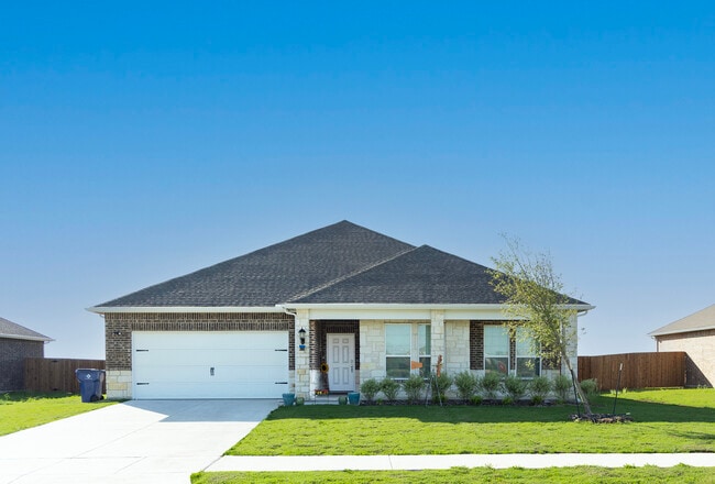 property at 1466 Lakebrook Dr