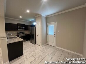 6314 Luglio Ln in San Antonio, TX - Building Photo - Building Photo