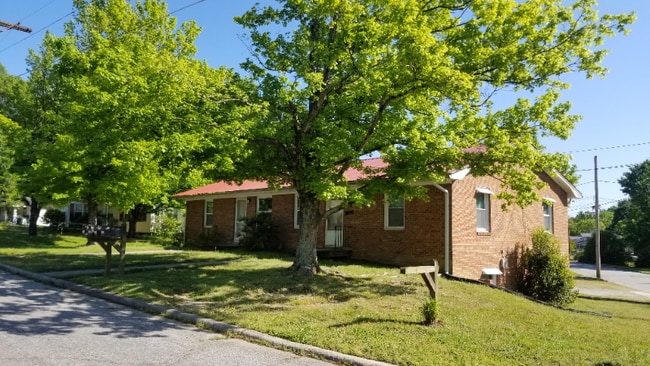303A Culbreth Ave