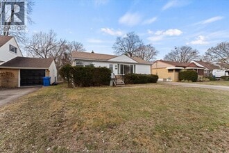 3701 Dandurand Ave in Windsor, ON - Building Photo - Building Photo