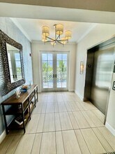 341 Bay Colony Dr N in Juno Beach, FL - Building Photo - Building Photo