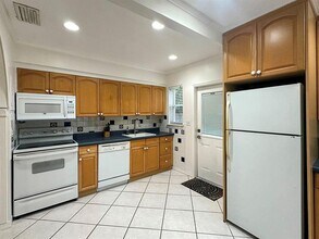 1613 NW 4th Ave in Fort Lauderdale, FL - Building Photo - Building Photo