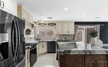 215 Conger Dr in Lebanon, TN - Building Photo - Building Photo