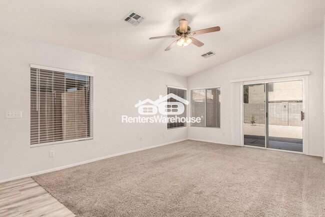 15338 W Banff Ln in Surprise, AZ - Building Photo - Building Photo