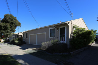 218-224 S Myers St in Oceanside, CA - Building Photo - Building Photo