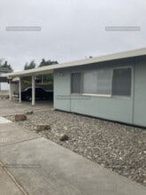 2238 Louisa St in Napa, CA - Building Photo - Building Photo