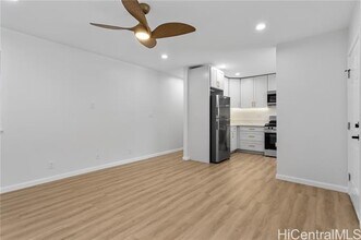 1861 Kapiolani Blvd in Honolulu, HI - Building Photo - Building Photo