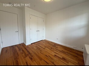 459 Commonwealth Ave in Bronx, NY - Building Photo - Building Photo