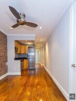 East 5th Street, Unit 0B in New York, NY - Building Photo