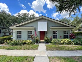 6213 Dewdrop Way in Temple Terrace, FL - Building Photo