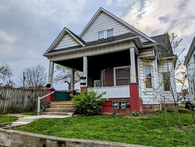 property at 67 N Harris Ave