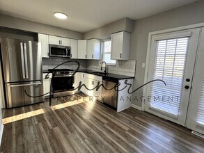 710 NE Westwind Dr in Lee's Summit, MO - Building Photo - Building Photo