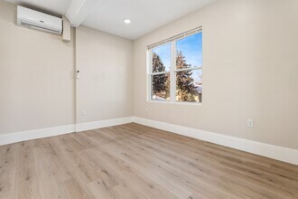 41 Wolcott St, Unit 4 in Everett, MA - Building Photo - Building Photo