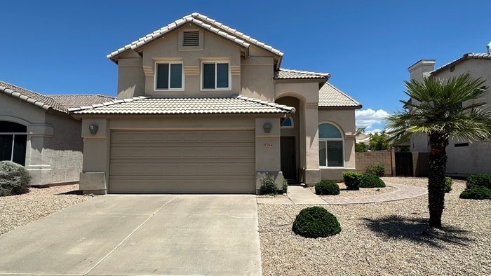 9294 E Pine Valley Rd in Scottsdale, AZ - Building Photo