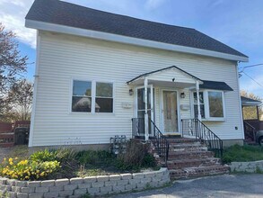 177 Lowell Ave-Unit -1 in Haverhill, MA - Building Photo - Building Photo