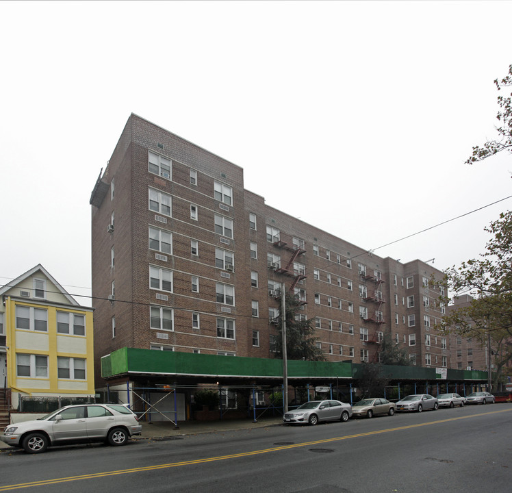 Cooperative in Flushing, NY - Building Photo