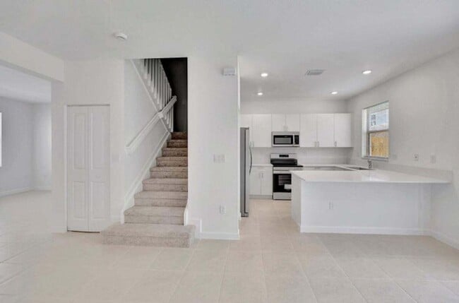 property at 29190 SW 163rd Ct