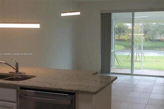 4756 SW 63rd Ter in Davie, FL - Building Photo - Building Photo