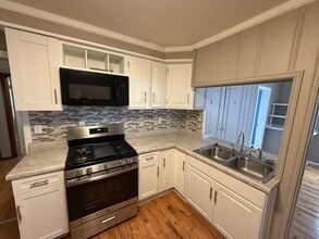 218 Lawrence St in Sandusky, OH - Building Photo - Building Photo