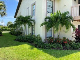 13118 Feather Sound Dr in Ft. Myers, FL - Building Photo