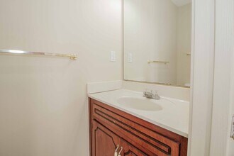 2004 Tynewood Dr in Clarksville, TN - Building Photo - Building Photo