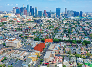 2121 W. 11th St. Apartments in Los Angeles, CA - Foto de edificio - Building Photo