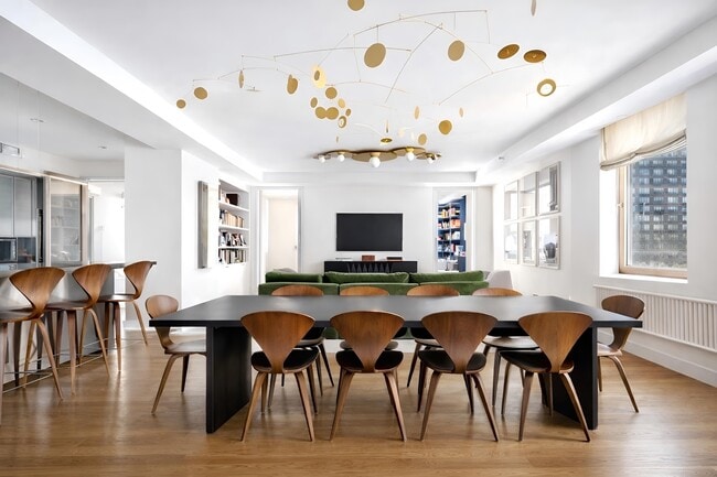 145 6th Ave in New York, NY - Building Photo - Building Photo