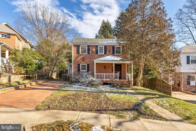 1529 N Kenilworth St in Arlington, VA - Building Photo - Building Photo