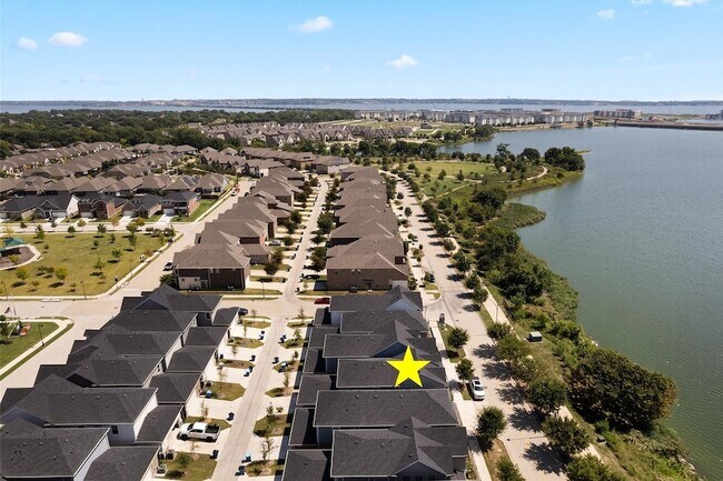 7309 Sunset Blvd in Rowlett, TX - Building Photo - Building Photo
