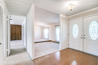1312 E Spring Valley Rd in Richardson, TX - Building Photo - Building Photo