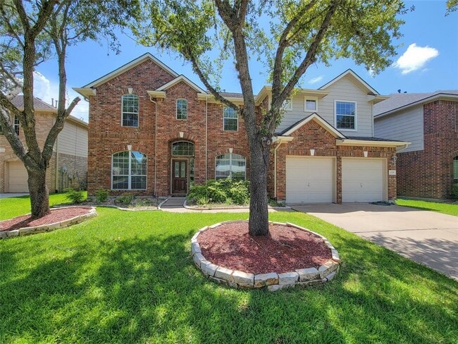 2326 Summer Wind Dr in Sugar Land, TX - Building Photo - Building Photo