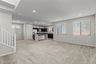 8924 Willow Break Ave in Las Vegas, NV - Building Photo - Building Photo