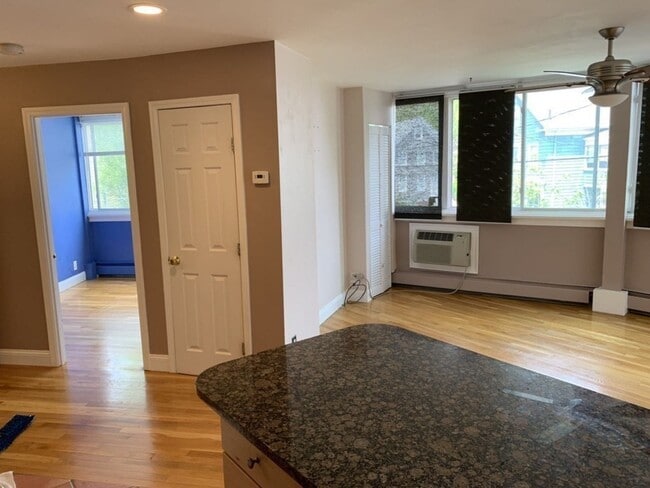 516 Green St in Cambridge, MA - Building Photo - Building Photo