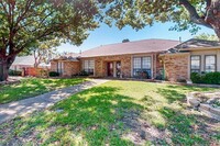 7111 Pleasant View Dr in Dallas, TX - Building Photo - Building Photo