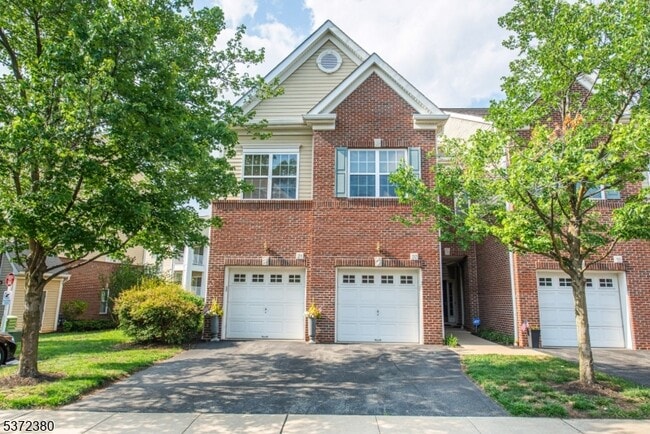 property at 23 Taft Ln