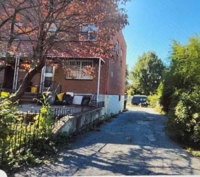 property at 150-14 58th Ave