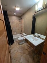 316 N Seminary Ave, Unit 316 in Woodstock, IL - Building Photo - Building Photo