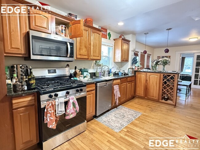 7 Granite St, Unit 1