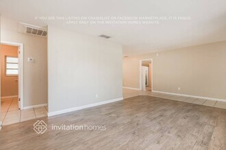 10950 102nd Ave N in Seminole, FL - Building Photo - Building Photo