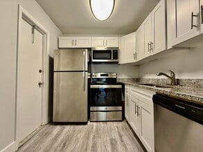 604 NW 13th St in Boca Raton, FL - Building Photo - Building Photo