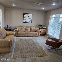 12248 Holy Springs Ct in El Paso, TX - Building Photo - Building Photo